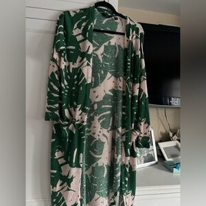 G by Giuliana Leaf Print Cardigan/Kimono in Green and Pink